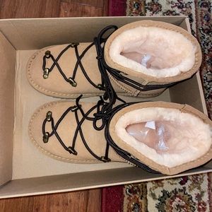 Brand new advisry ugg bespoke classic mini boot